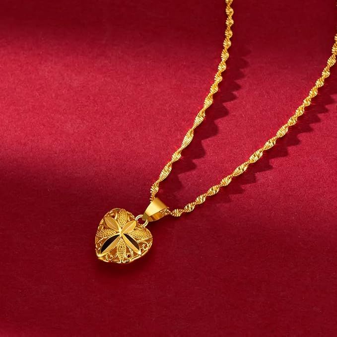 18K Gold Heart Necklace for Women UAE – Elegant Heart Pendant
